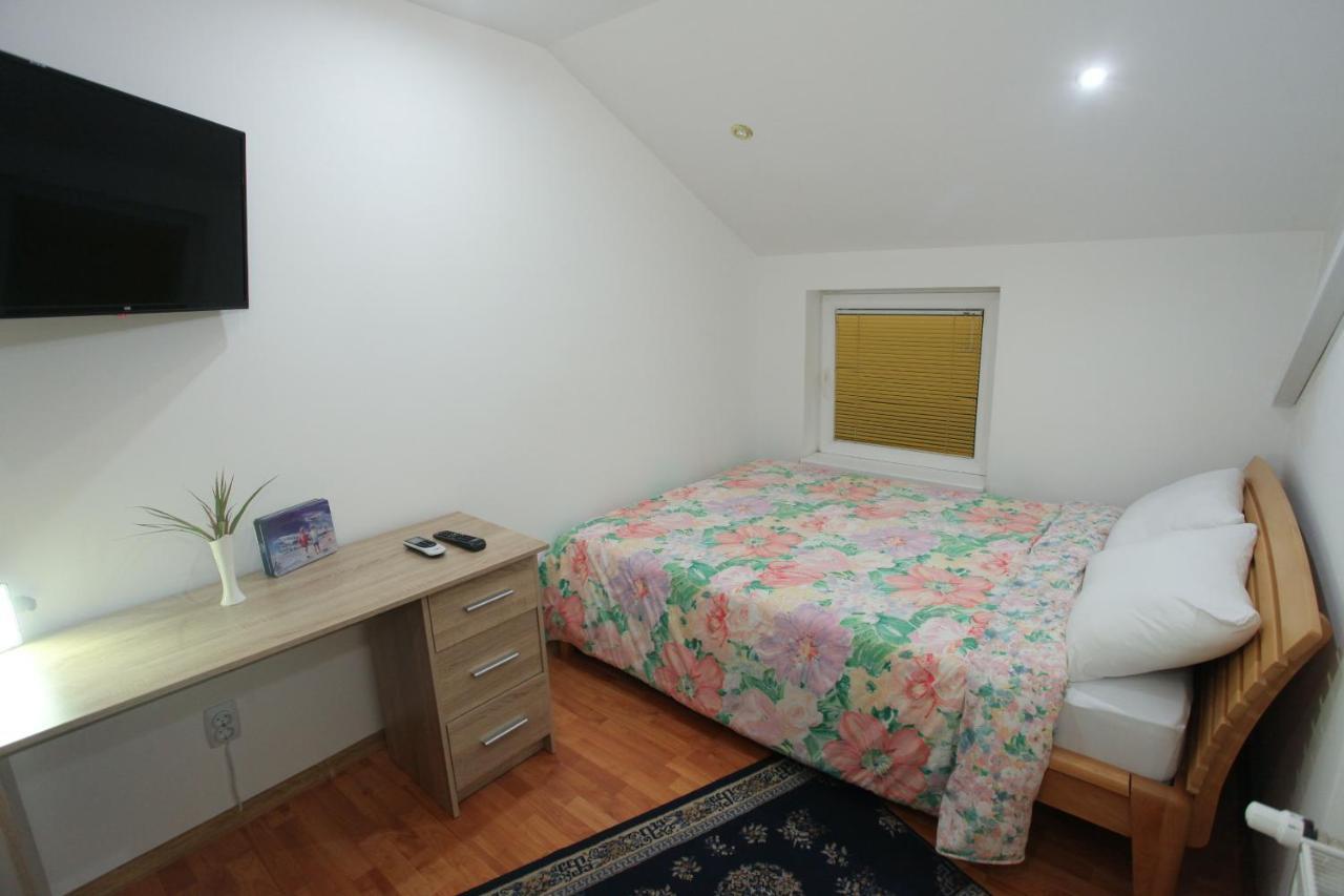 Apartman Carpe Diem 2 Zaječar Exterior foto